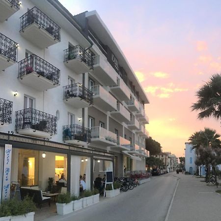 Hotel Baia Marina Cupra Marittima Esterno foto
