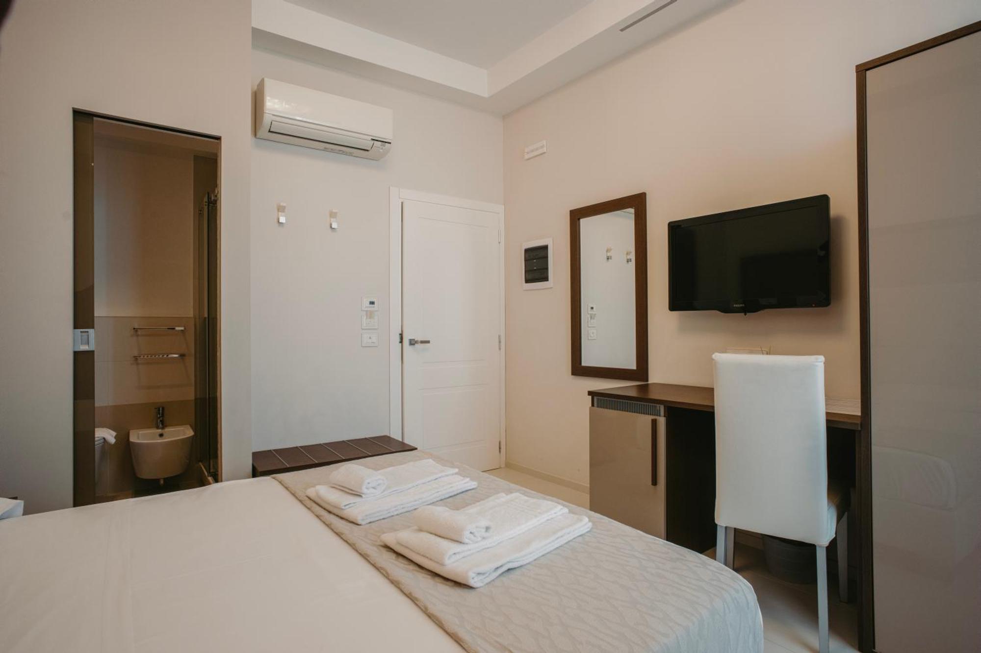 Hotel Baia Marina Cupra Marittima Esterno foto